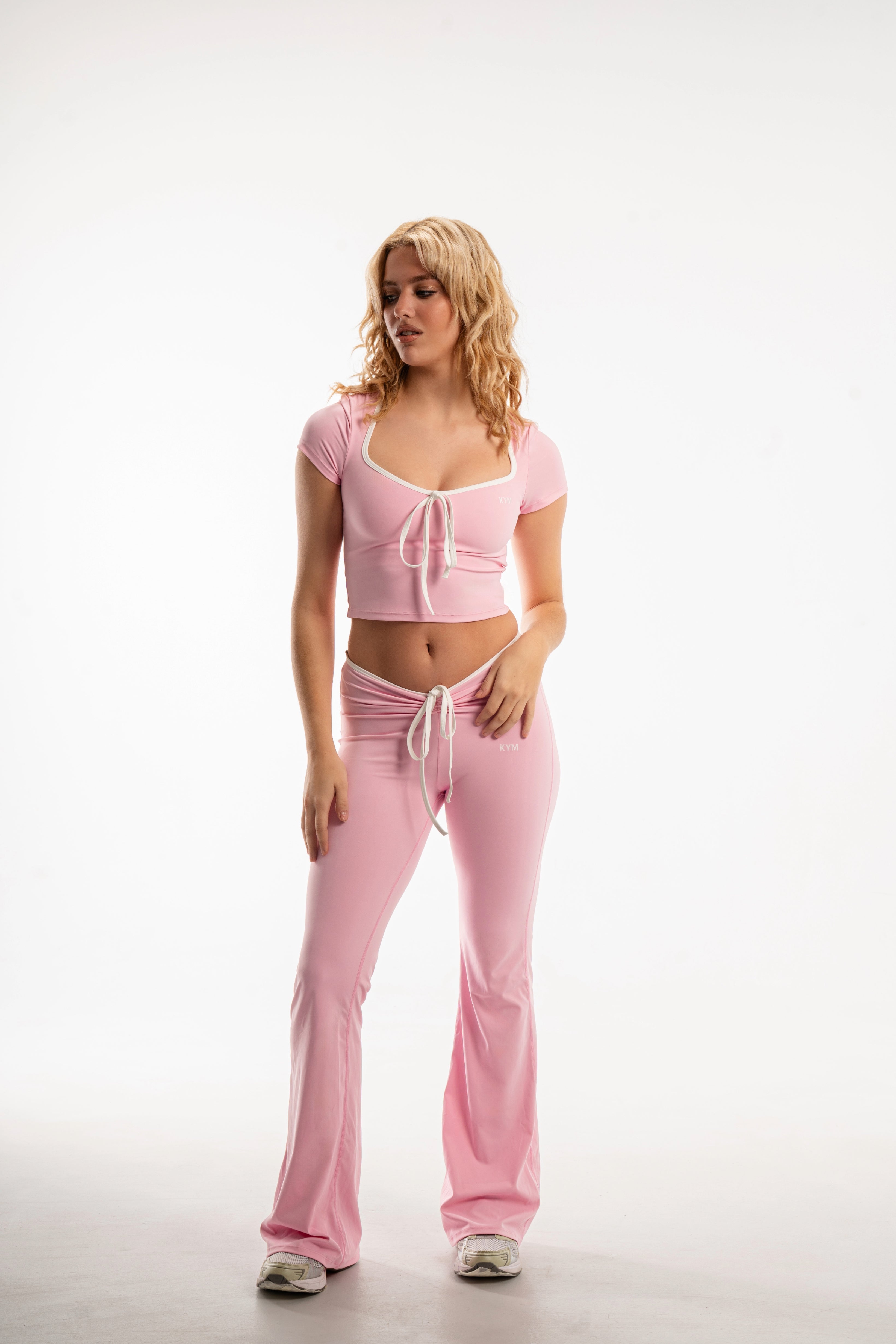 Καμπάνα παντελόνι σε χρωματικό συνδυασμό 0183