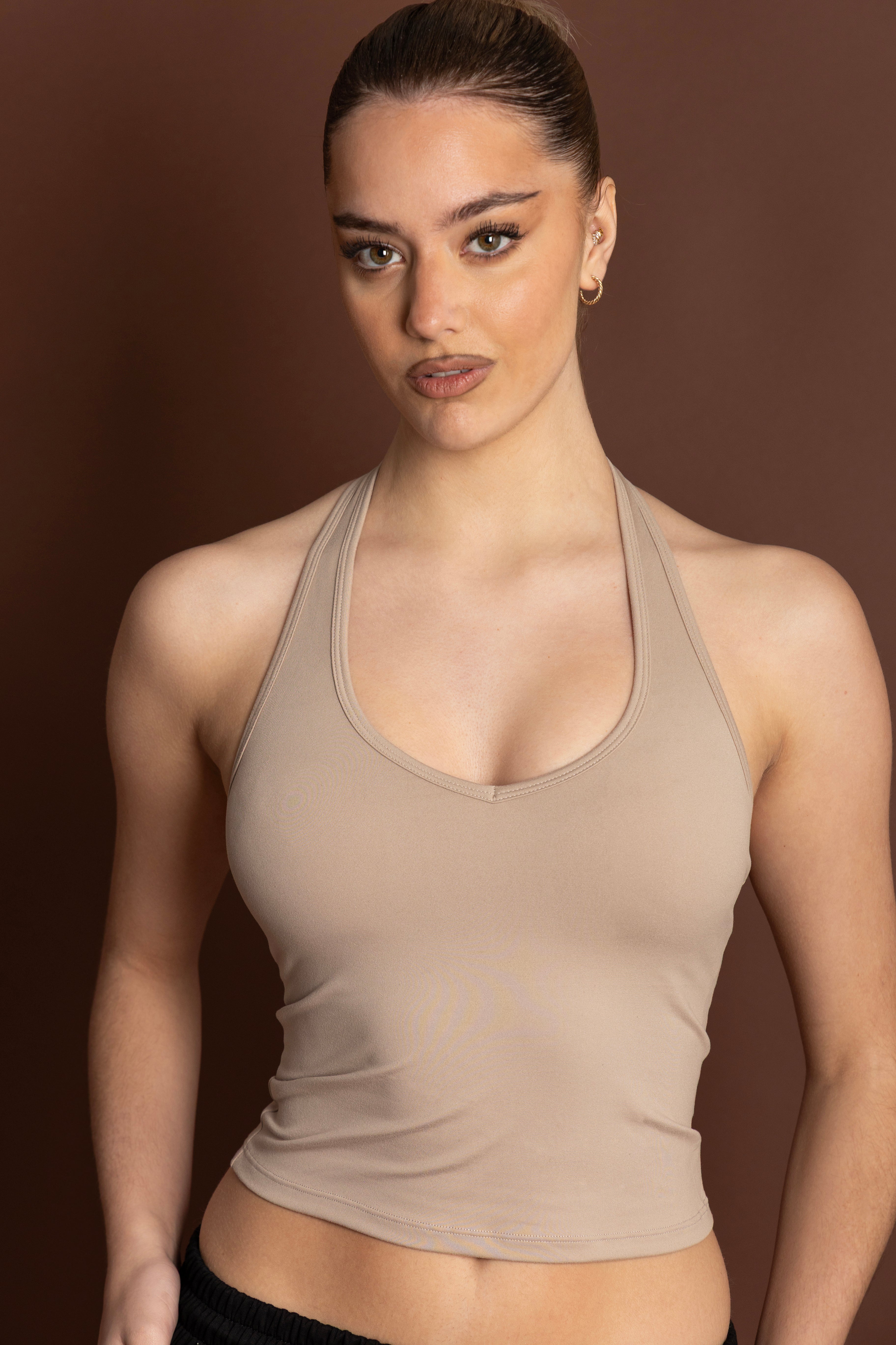 Μπεζ Halter Τοπ με Ενίσχυση - 0101